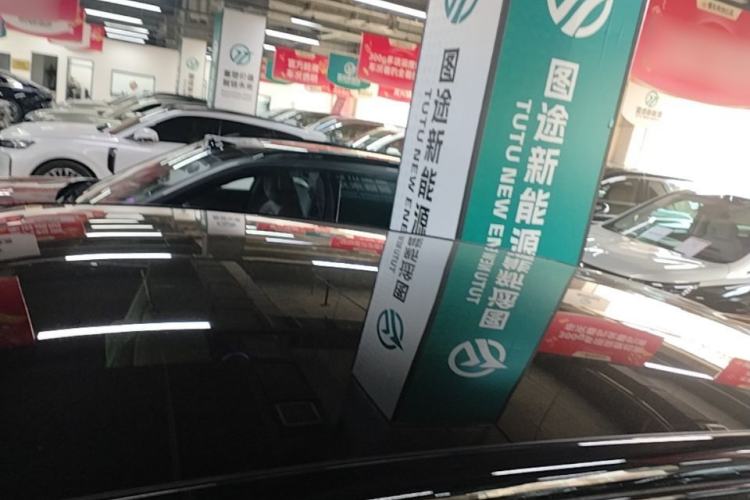 Used VOYAH COURAGE 2025 Model Four-Wheel-Drive Qiankun Edition Roof