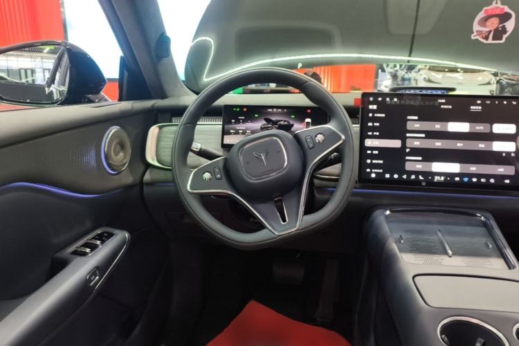 Used VOYAH COURAGE 2025 Model Four-Wheel-Drive Qiankun Edition Steering Wheel