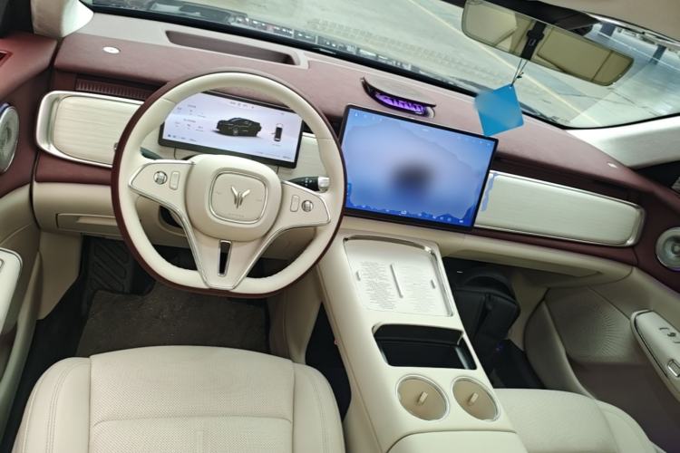 Used VOYAH COURAGE 2025 Model Rear-Drive Qiankun Edition Steering Wheel