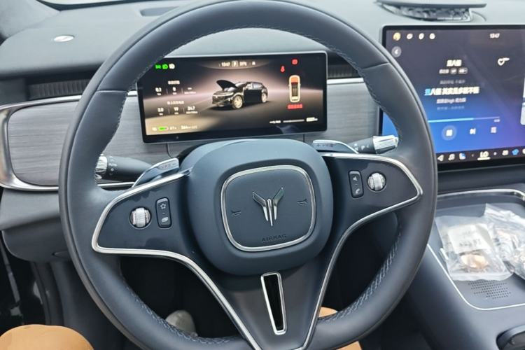 Used VOYAH COURAGE 2025 Model Four-Wheel-Drive Qiankun Edition Steering Wheel