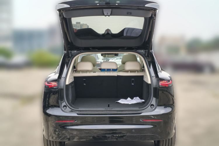 Used VOYAH COURAGE 2025 Model Four-Wheel-Drive Qiankun Edition Trunk