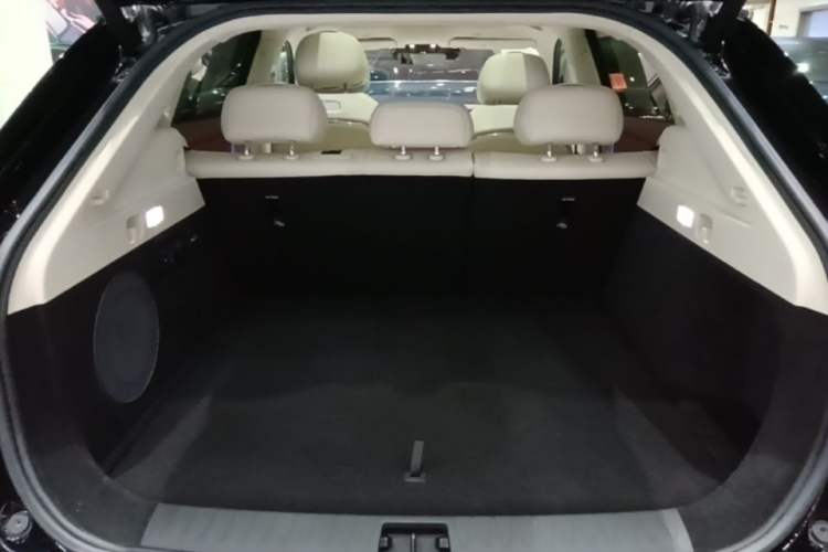 Used VOYAH COURAGE 2025 Model Four-Wheel-Drive Qiankun Edition Trunk