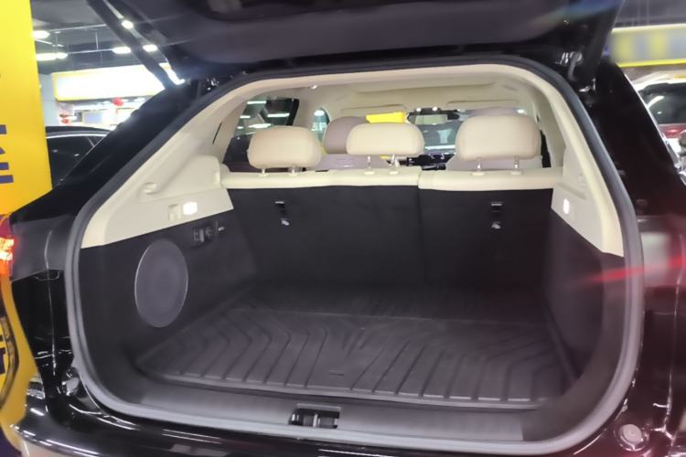 Used VOYAH COURAGE 2025 Model Four-Wheel-Drive Qiankun Edition Trunk