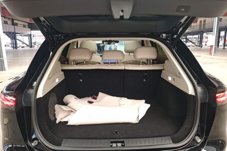Used VOYAH COURAGE 2025 Model Rear-Drive Qiankun Edition Trunk