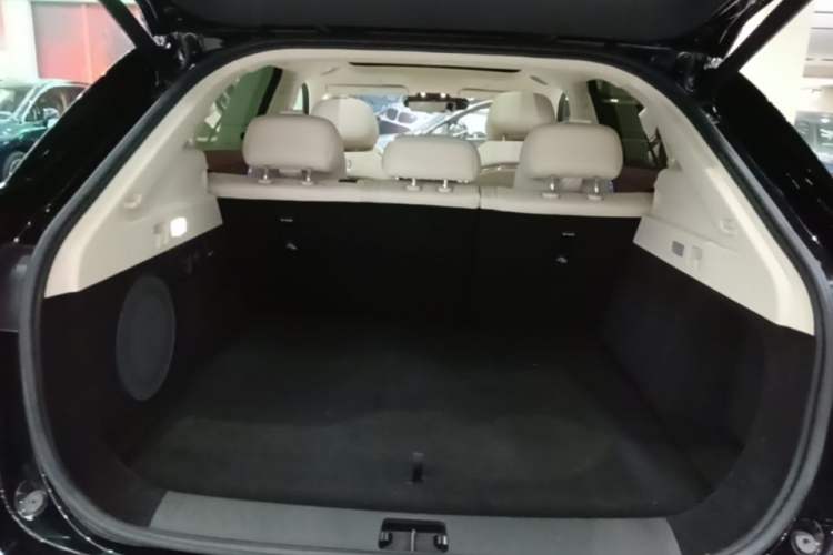 Used VOYAH COURAGE 2025 Model Four-Wheel-Drive Qiankun Edition Trunk