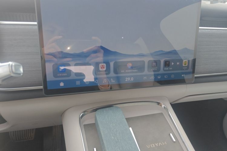 Used VOYAH COURAGE 2025 Model Rear-Drive Qiankun Edition Audio And AC Panel