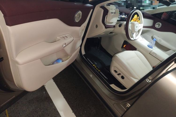 Used VOYAH COURAGE 2025 Model Four-Wheel-Drive Qiankun Edition Driver Seat