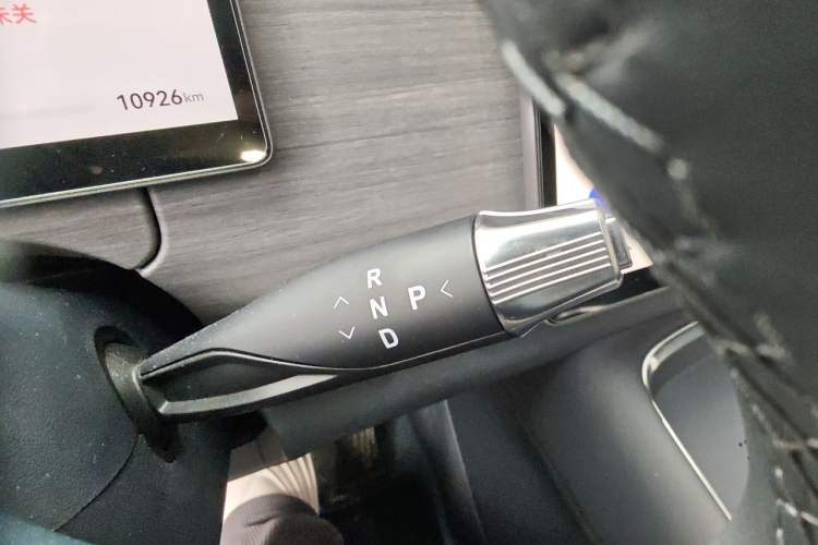 Used VOYAH COURAGE 2025 Model Rear-Drive Qiankun Edition Gear Lever