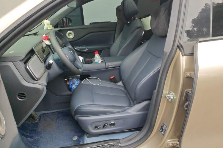 Used VOYAH COURAGE 2025 Model Rear-Drive Qiankun Edition Left Front Seat