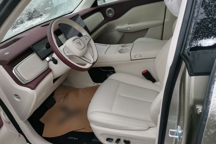 Used VOYAH COURAGE 2025 Model Rear-Drive Qiankun Edition Left Front Seat