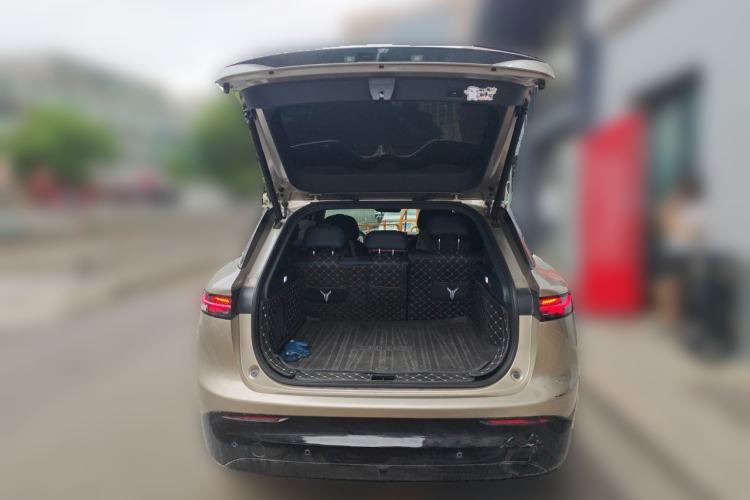 Used VOYAH COURAGE 2025 Model Rear-Drive Qiankun Edition Trunk