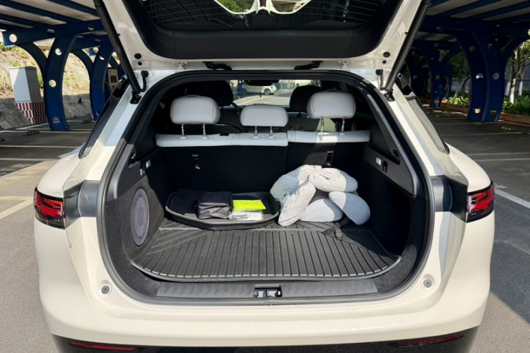 Used VOYAH COURAGE 2025 Model Rear-Drive Qiankun Edition Trunk