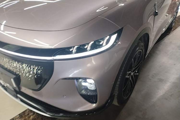Used VOYAH COURAGE 2025 Model Rear-Drive Qiankun Edition Left Front Headlight