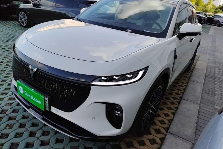 VOYAH COURAGE 2025 Model Four-Wheel-Drive Qiankun Edition