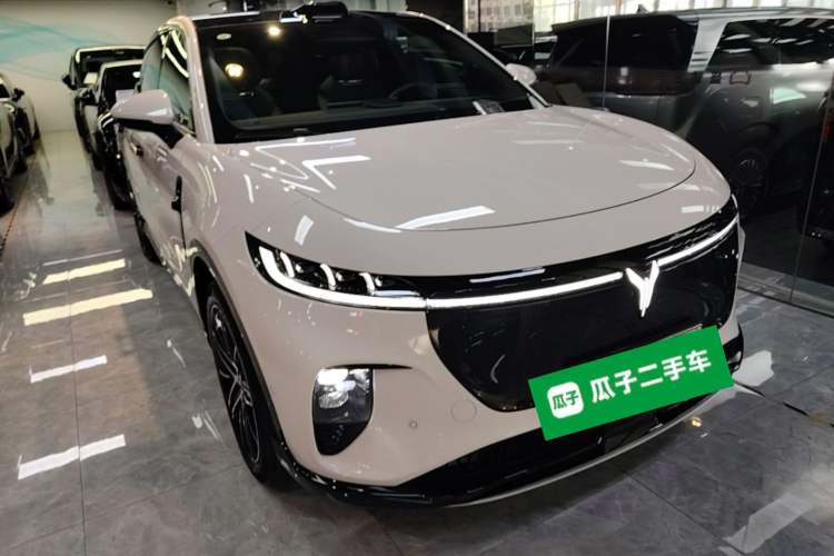 Used VOYAH COURAGE 2025 Model Four-Wheel-Drive Qiankun Edition Front Right 45 Deg