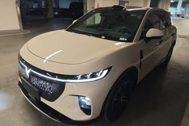 Used VOYAH COURAGE 2025 Model Four-Wheel-Drive Qiankun Edition