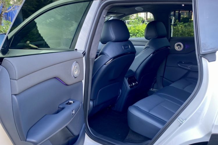 Used VOYAH COURAGE 2025 Model Four-Wheel-Drive Qiankun Edition Interior 3