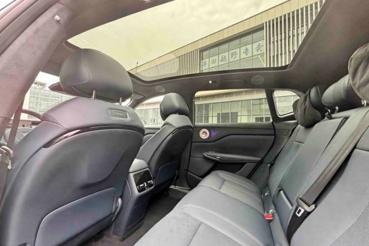 Used VOYAH COURAGE 2025 Model Four-Wheel-Drive Qiankun Edition Interior 8