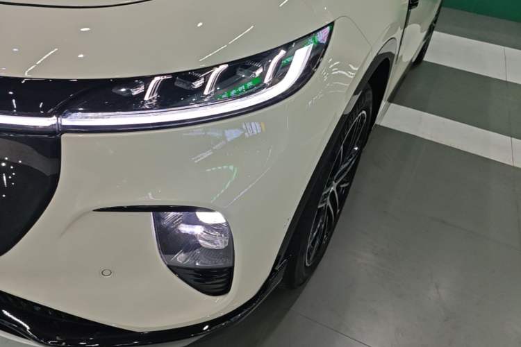 Used VOYAH COURAGE 2025 Model Four-Wheel-Drive Qiankun Edition Left Front Headlight