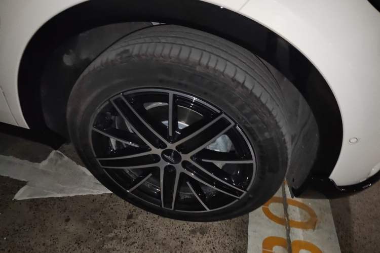 Used VOYAH COURAGE 2025 Model Rear-Drive Qiankun Edition