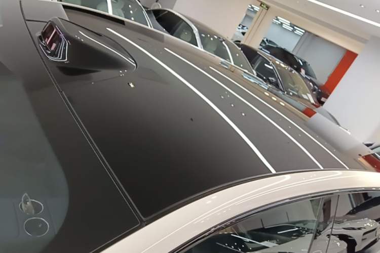 Used VOYAH COURAGE 2025 Model Four-Wheel-Drive Qiankun Edition Roof