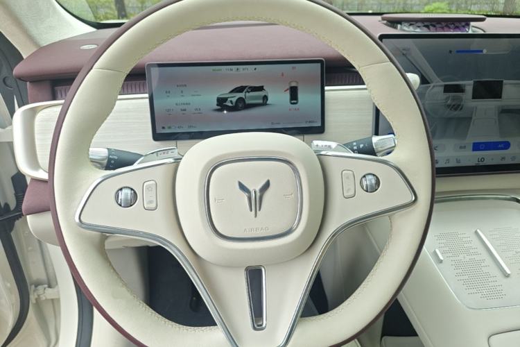 Used VOYAH COURAGE 2025 Model Four-Wheel-Drive Qiankun Edition Steering Wheel
