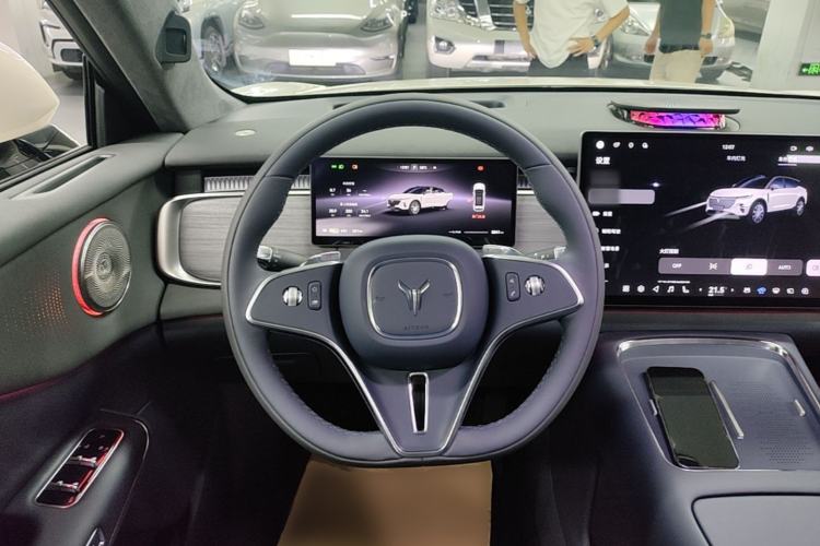 Used VOYAH COURAGE 2025 Model Four-Wheel-Drive Qiankun Edition Steering Wheel