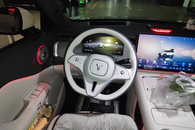 Used VOYAH COURAGE 2025 Model Rear-Drive Qiankun Edition