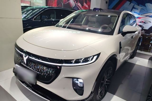 Used VOYAH COURAGE 2025 Model Four-Wheel-Drive Qiankun Edition