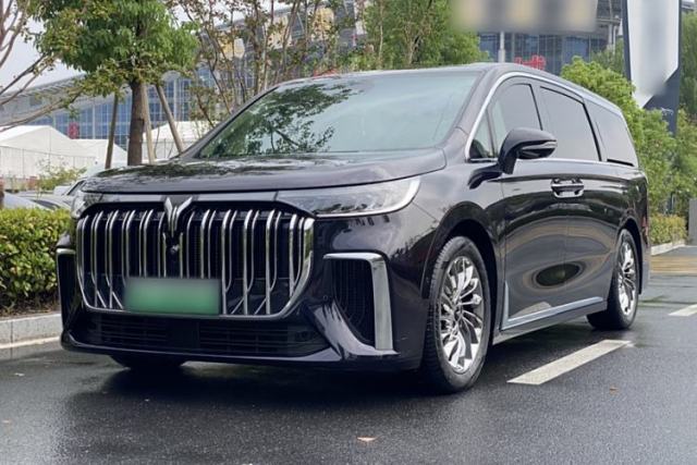 Used VOYAH Dream 2024 PHEV Ultra-Long Range Flagship Edition