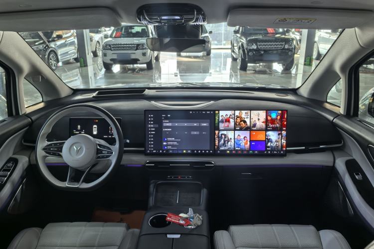 Used VOYAH Dream 2025 PHEV Four-Wheel Drive Prestige Kunpeng Edition Interior 6