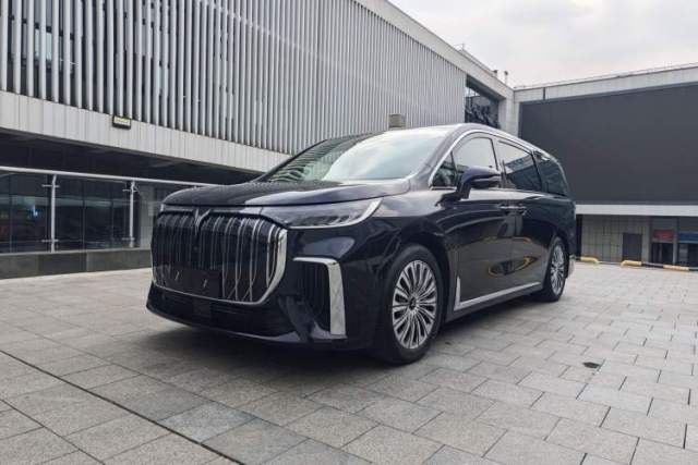 Used VOYAH Dream 2022 0-Emission Edition Dream+ Smart Range Package – 605 km