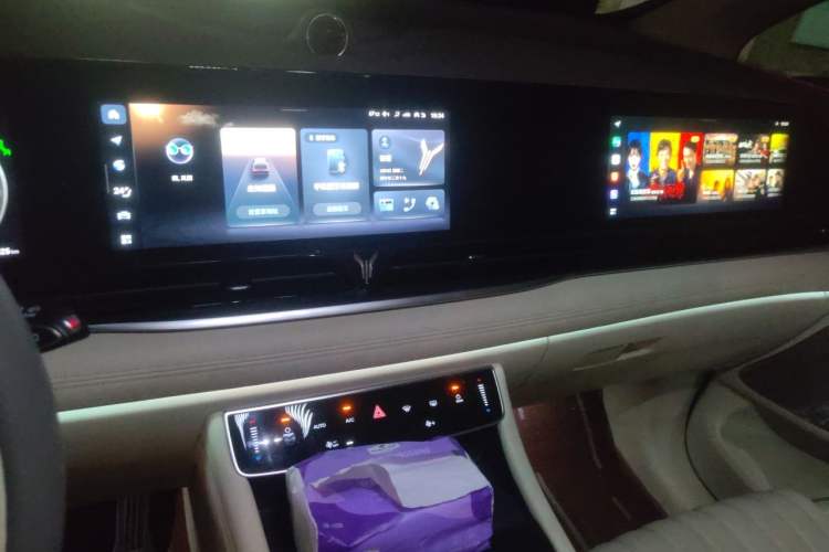 Used VOYAH Dream 2022 Low-Carbon Edition Dream+ Smart Enjoyment Package Audio And AC Panel