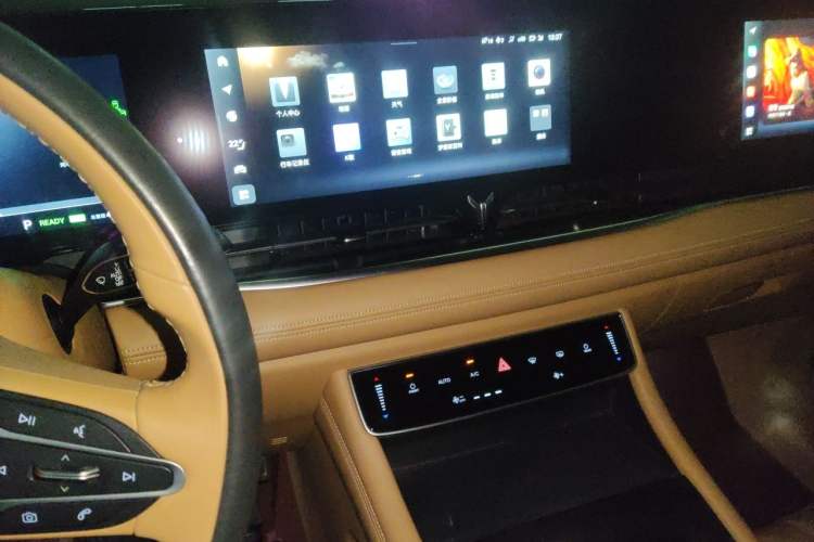 Used VOYAH Dream 2022 Low-Carbon Edition Dream+ Smart Enjoyment Package Audio And AC Panel