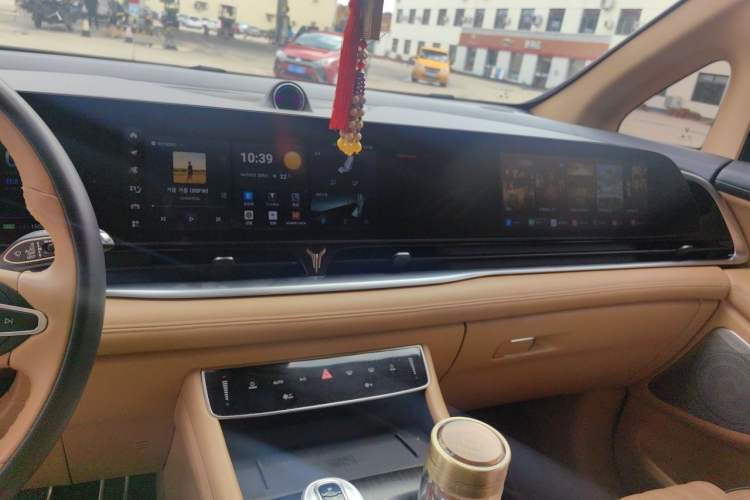 Used VOYAH Dream 2022 Low-Carbon Edition Dream+ Smart Enjoyment Package Audio And AC Panel