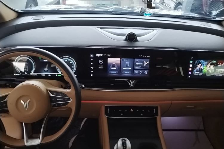 Used VOYAH Dream 2022 Low-Carbon Edition Home Center Console