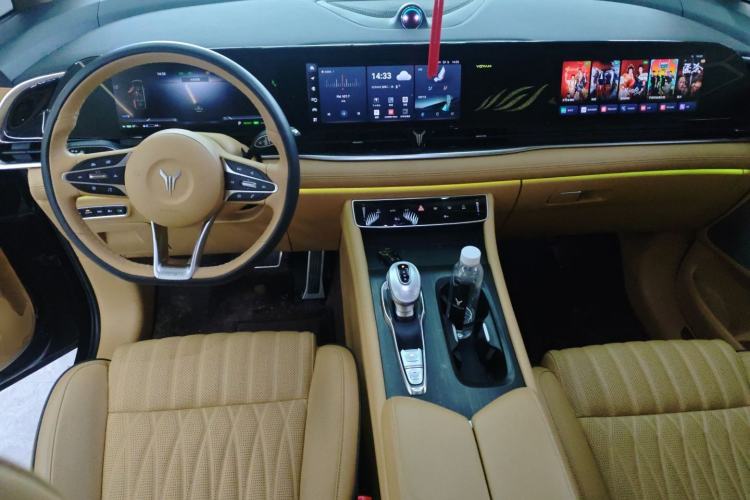 Used VOYAH Dream 2022 Low-Carbon Edition Dream+ Smart Enjoyment Package Center Console
