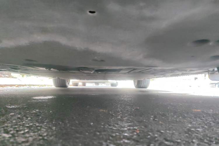 Used VOYAH Dream 2022 0-Emission Version Range of 475 km Chassis Front