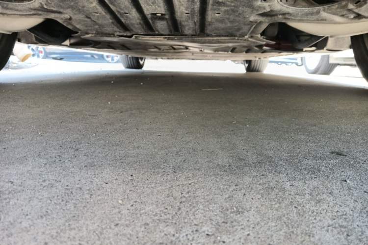 Used VOYAH Dream 2022 0-Emission Version Range of 475 km Chassis Rear