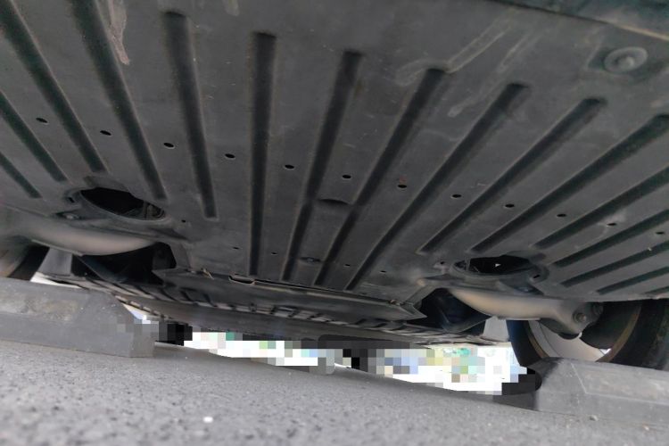 Used VOYAH Dream 2022 0-Emission Version Range of 475 km Chassis Rear