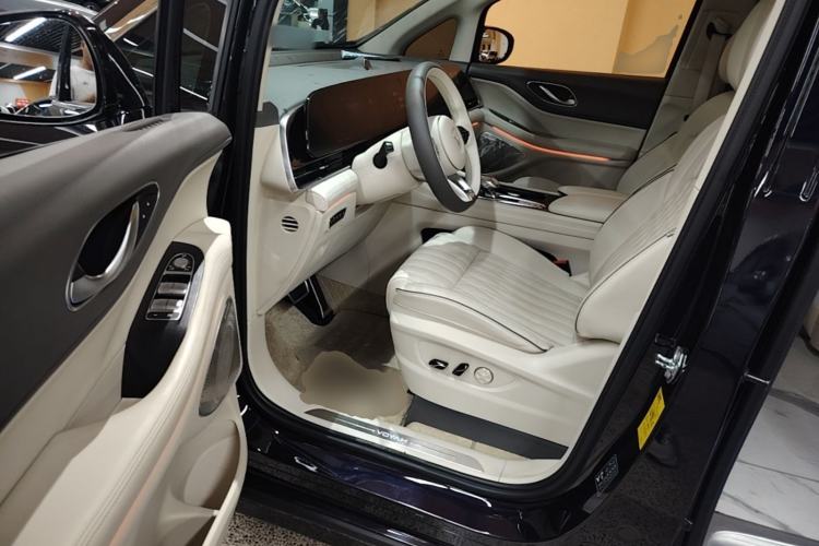 Used VOYAH Dream 2022 Low-Carbon Edition Dream+ Smart Enjoyment Package Driver Seat