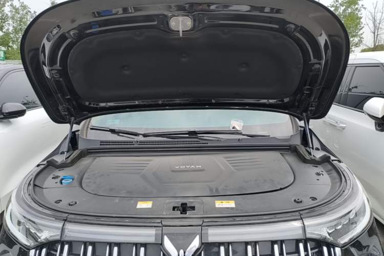 Used VOYAH Dream 2022 Low-Carbon Edition Dream+ Smart Enjoyment Package Engine Bay