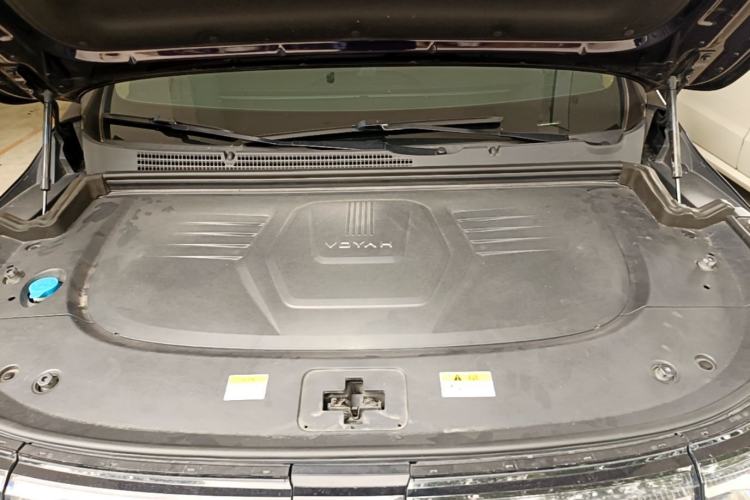 Used VOYAH Dream 2022 Low-Carbon Edition Dream+ Smart Enjoyment Package Engine Bay