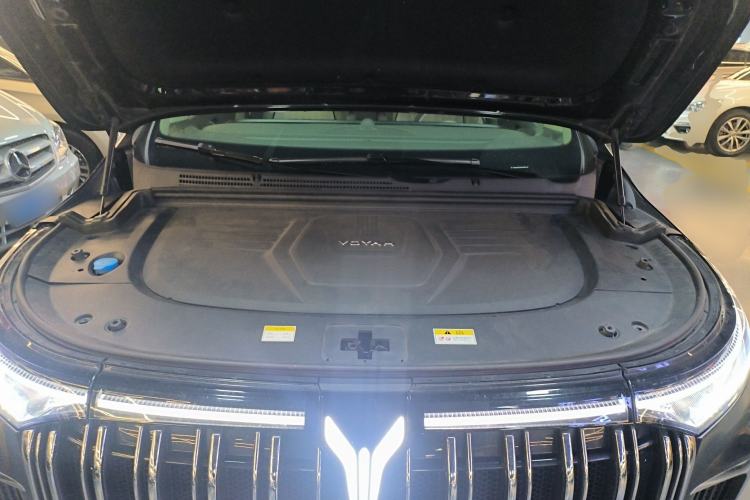 Used VOYAH Dream 2022 Low-Carbon Edition Dream+ Smart Enjoyment Package Engine Bay