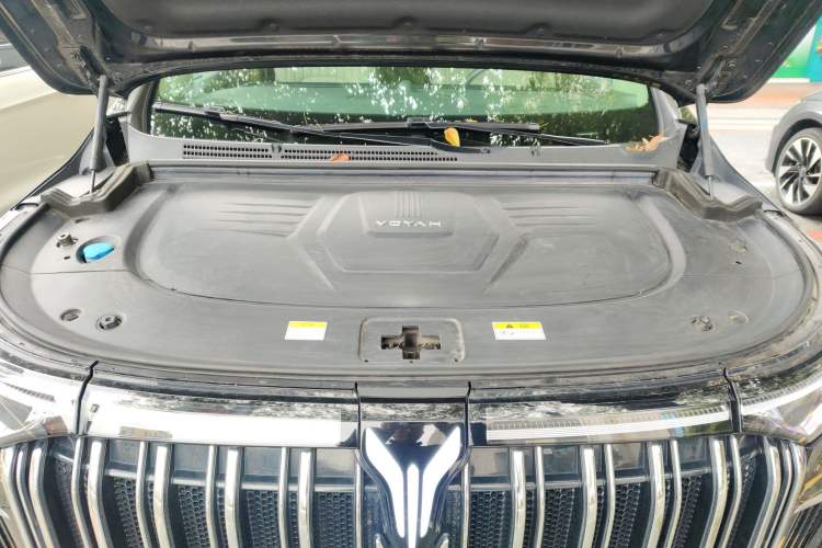 Used VOYAH Dream 2022 Low-Carbon Edition Dream+ Smart Enjoyment Package Engine Bay