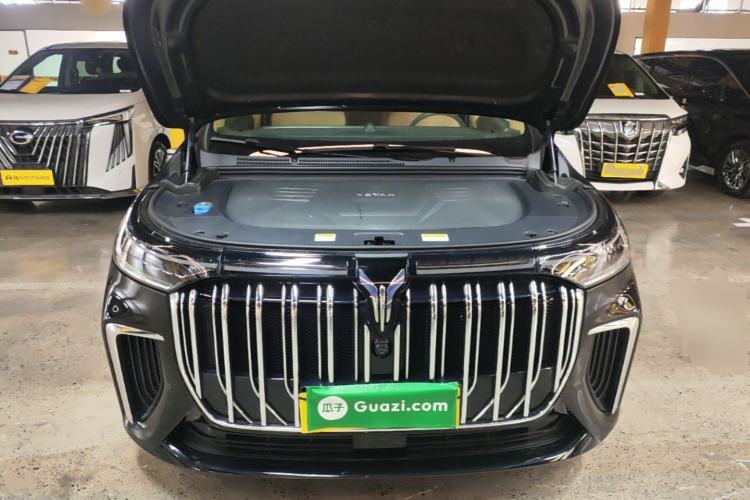 Used VOYAH Dream 2022 Low-Carbon Edition Home Engine Bay