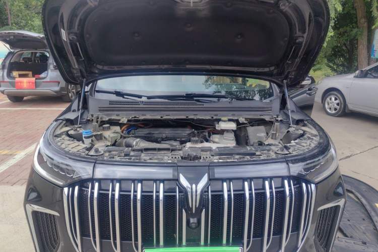 Used VOYAH Dream 2022 Low-Carbon Edition Dream+ Smart Enjoyment Package Engine Bay