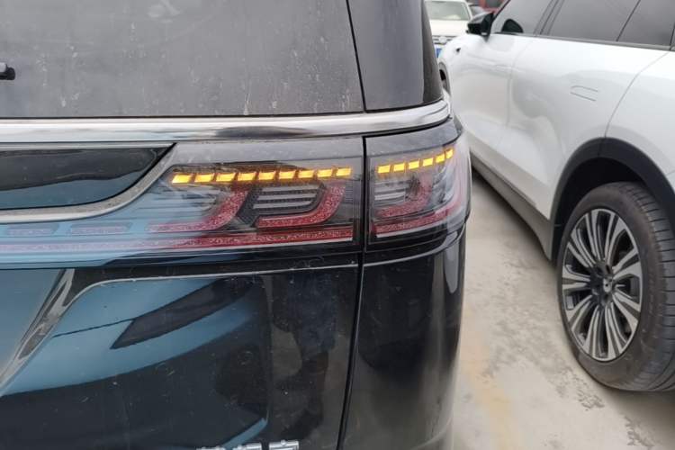 Used VOYAH Dream 2022 Low-Carbon Edition Dream+ Smart Enjoyment Package Exterior 3