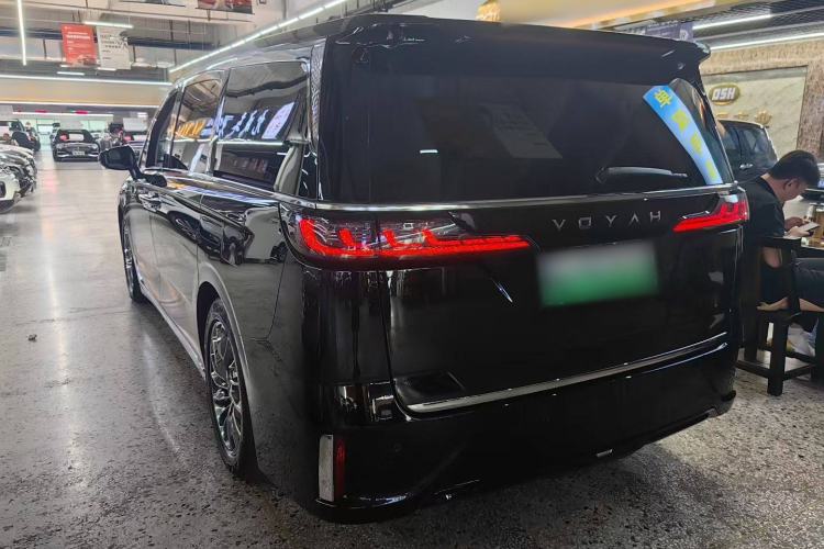 Used VOYAH Dream 2022 Low-Carbon Edition Dream+ Smart Enjoyment Package Exterior 3