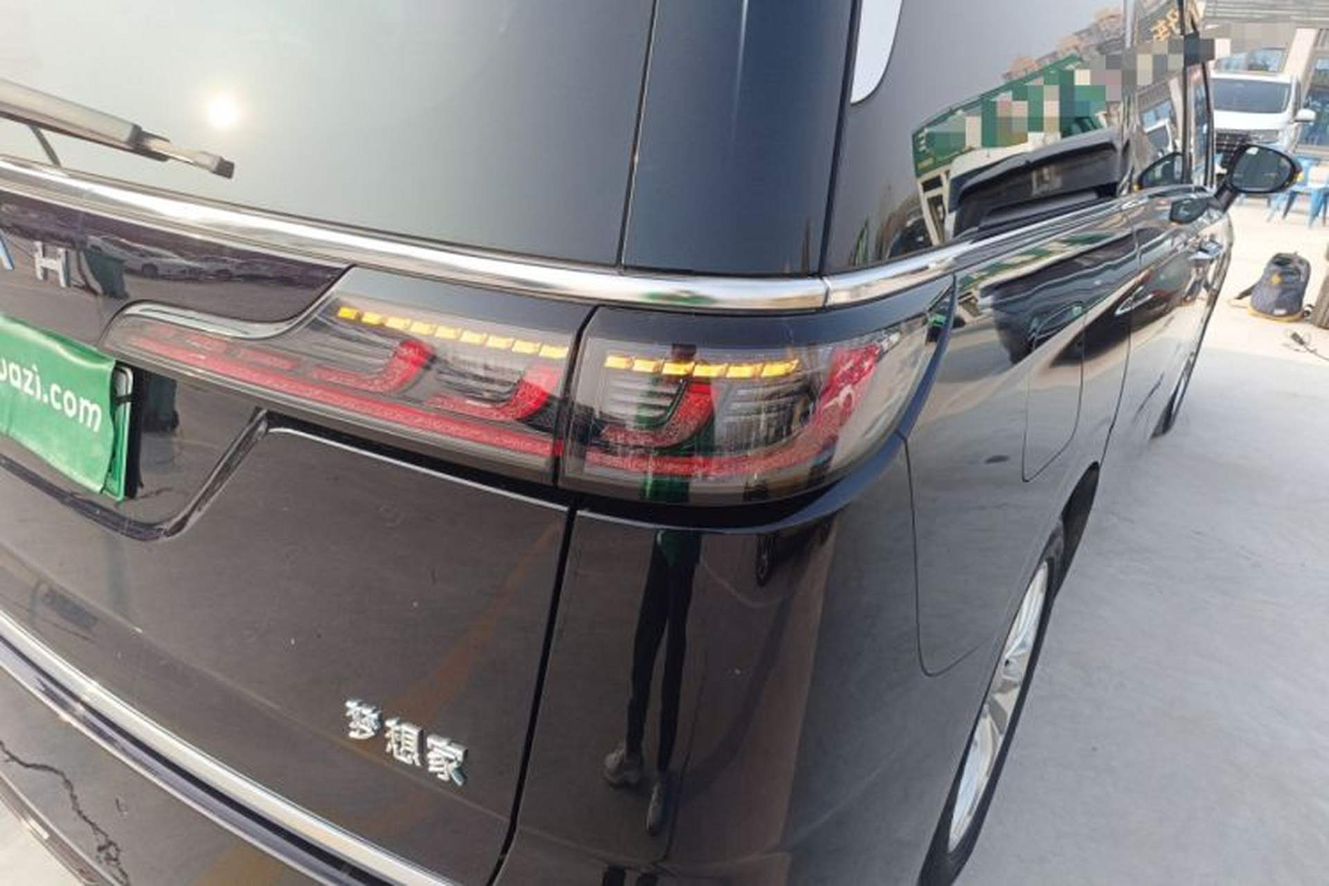 Used VOYAH Dream 2022 Low-Carbon Edition Plus Intelligent Driving Package Exterior 3